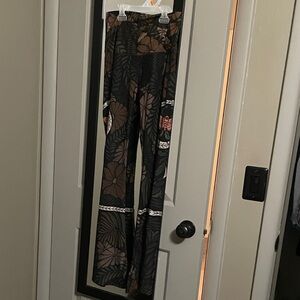 Yoga Democracy Ouroboros Split Flare